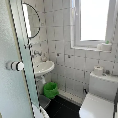 Goscinne Salomea ホームステイ *