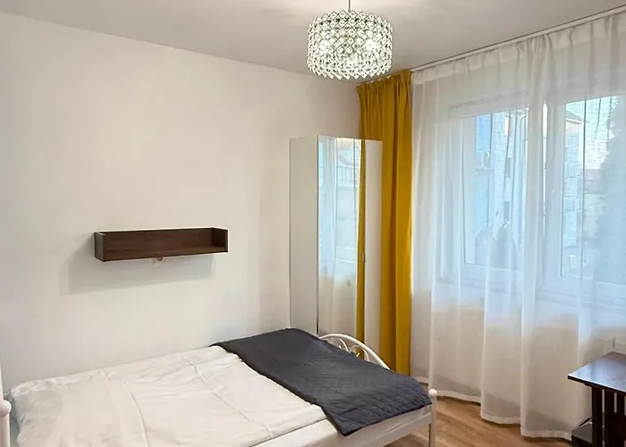 Goscinne Salomea Проживание в семье Карвиа